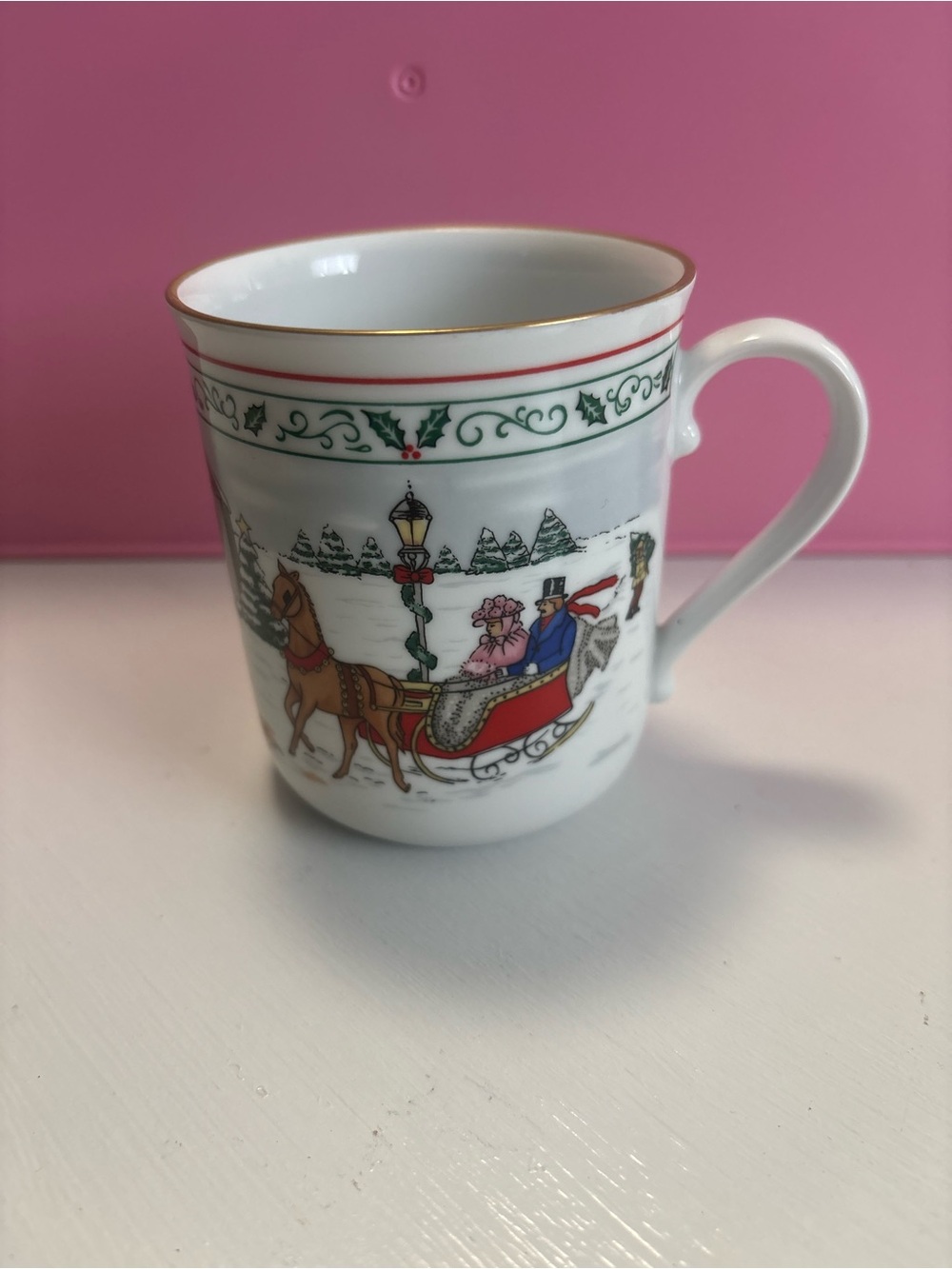 Royal Worcester Village Christmas Fine Porcelain Coffee Cup